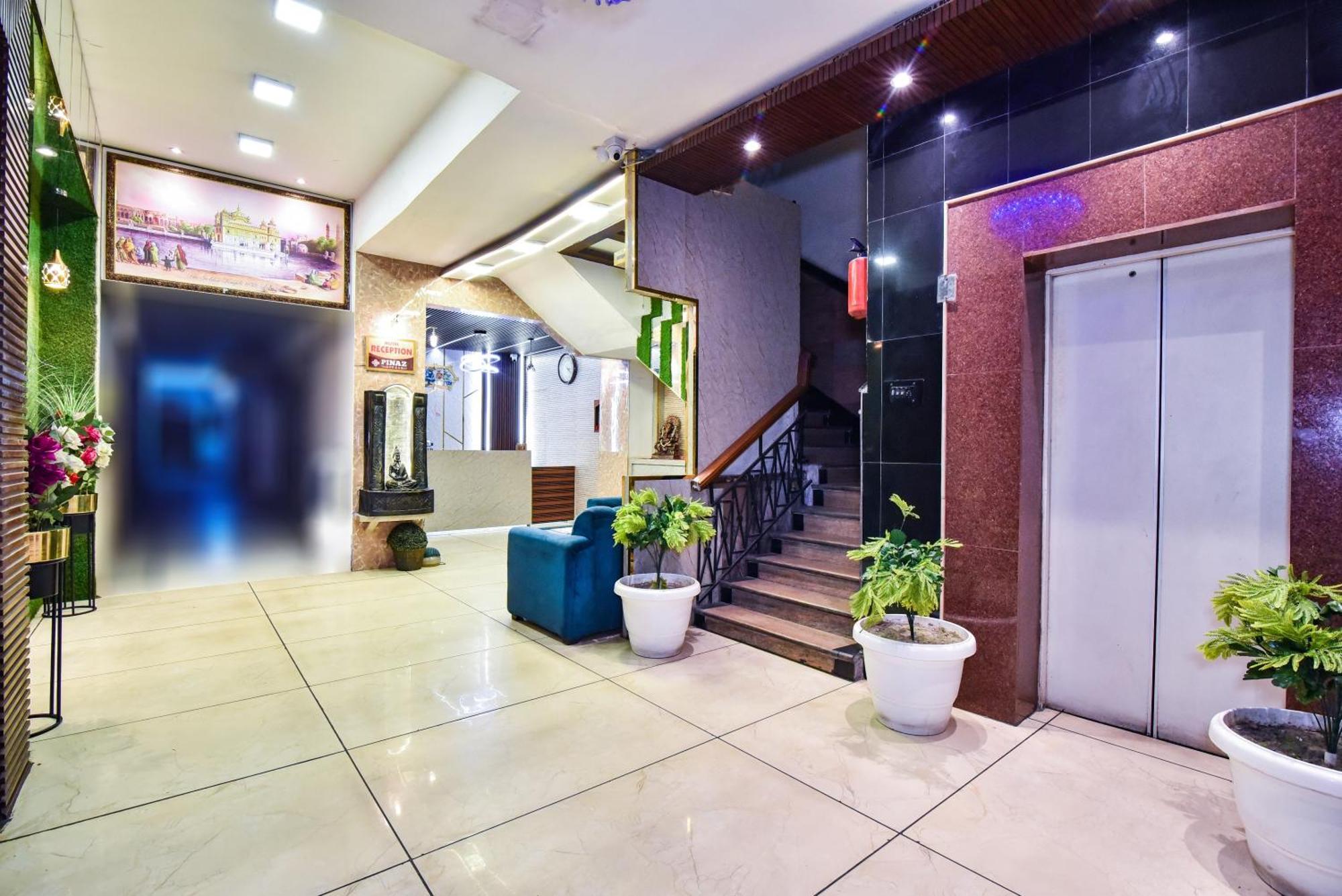 Pinaz Royale Hotel