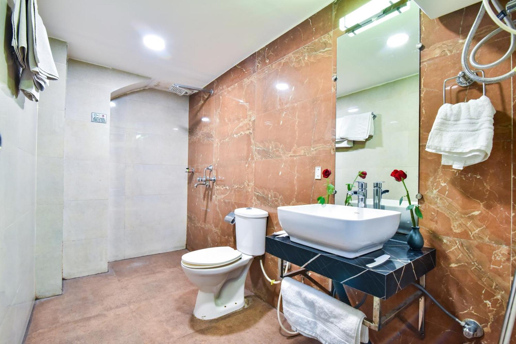 Pinaz Royale Hotel Amritsar
